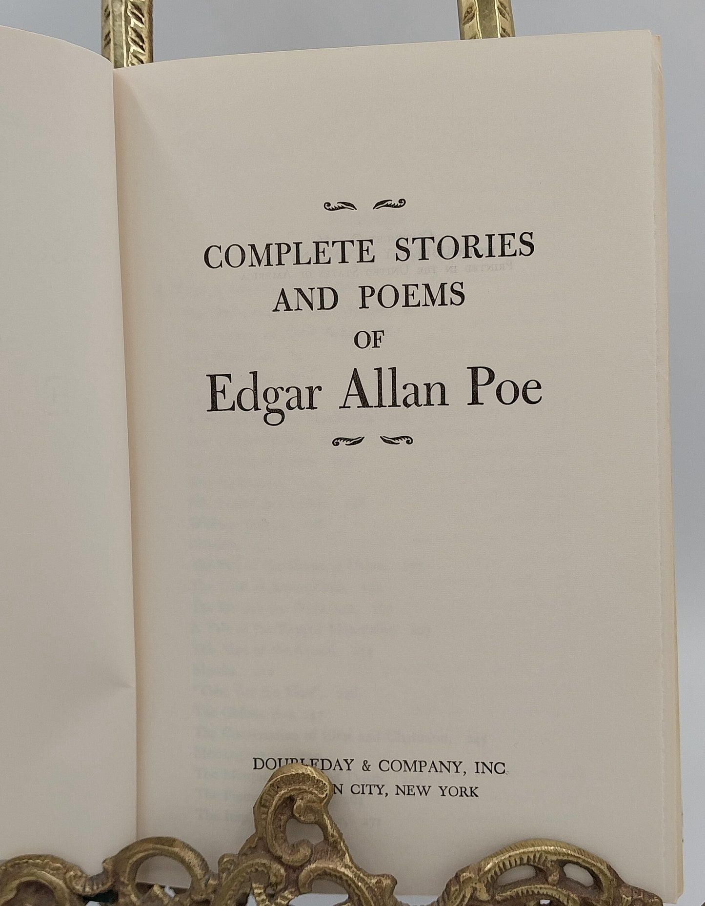 Complete Stories and Poems of Edgar Allen Poe