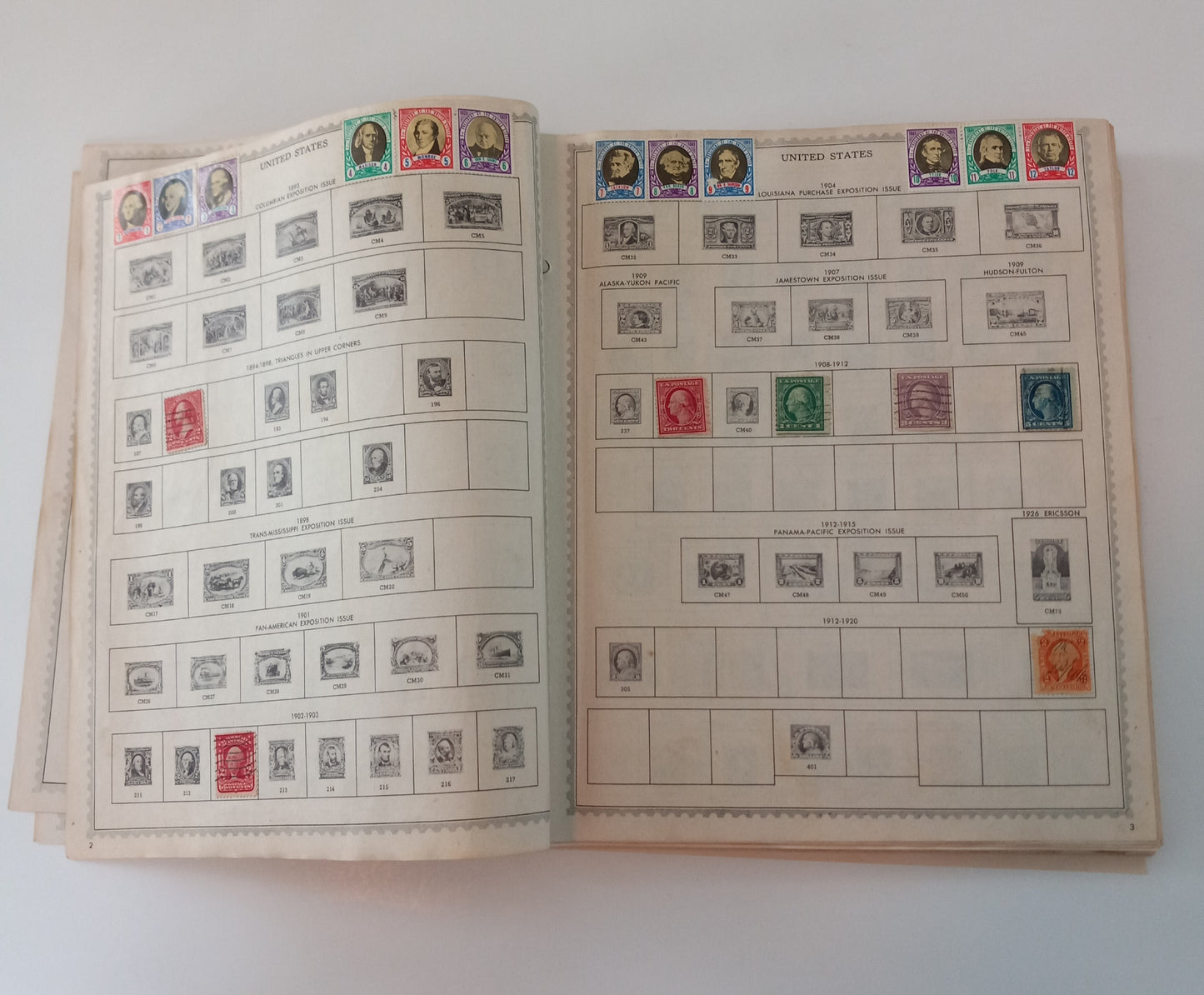 Minkus Stamp Collecting Book: World Wide